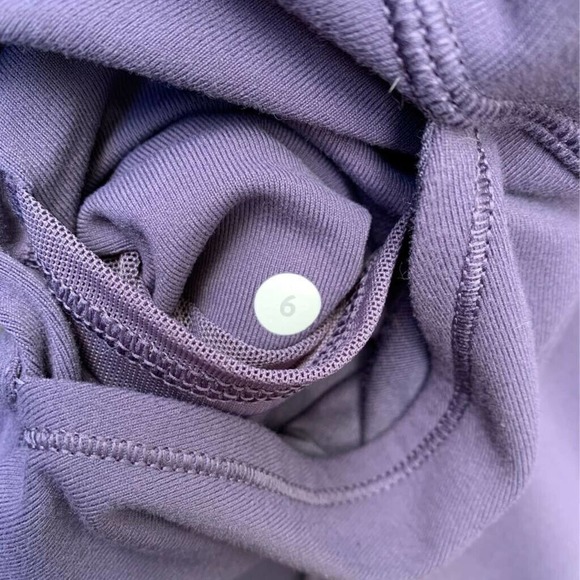 Lululemon Womens Activewear Pants Purple Stretch Pockets Belt Loops Pull On 6 - Picture 8 of 10